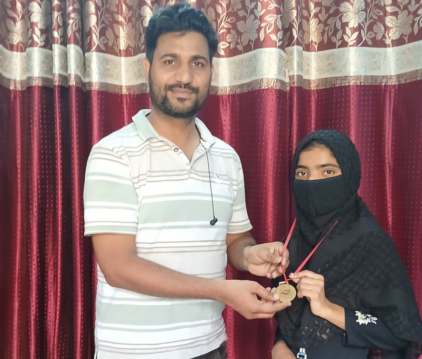 Monthly Test Toppers – Aaira Group of Institutes, Best Computer Institute in Brijpuri Delhi. Best Computer Institute in Loni